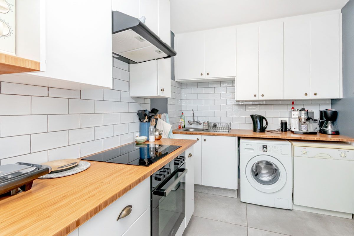 2 Bedroom Duplex in Darrenwood - Photo 5