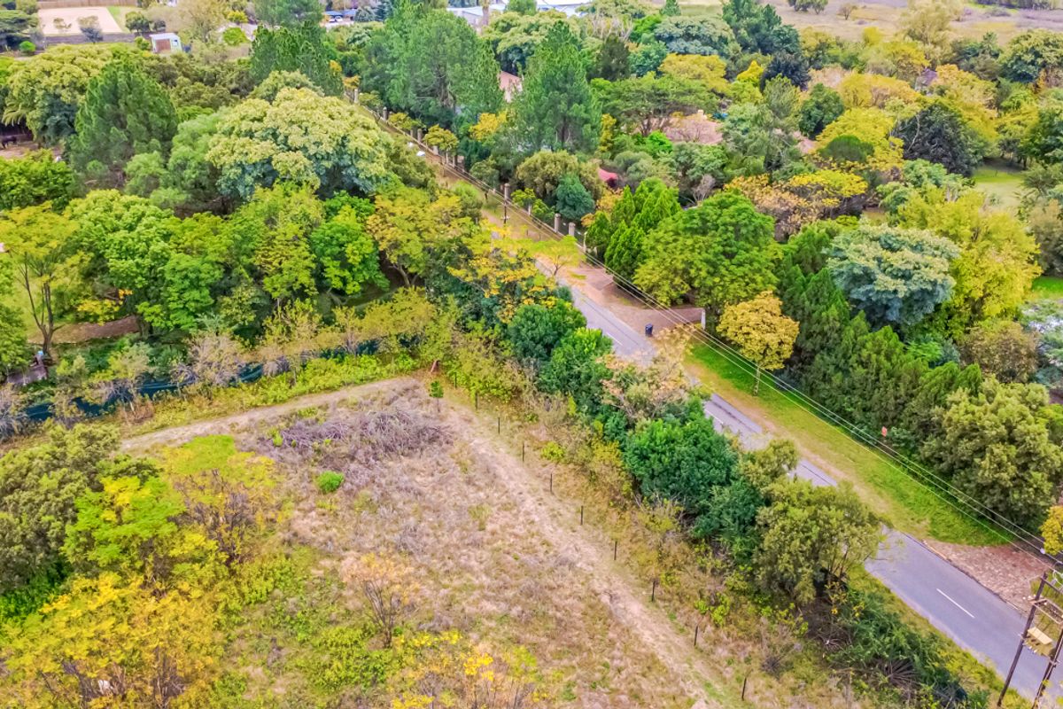 1 Hectare Vacant Land for Sale in Agricultural Holdings Midrand - Photo 2