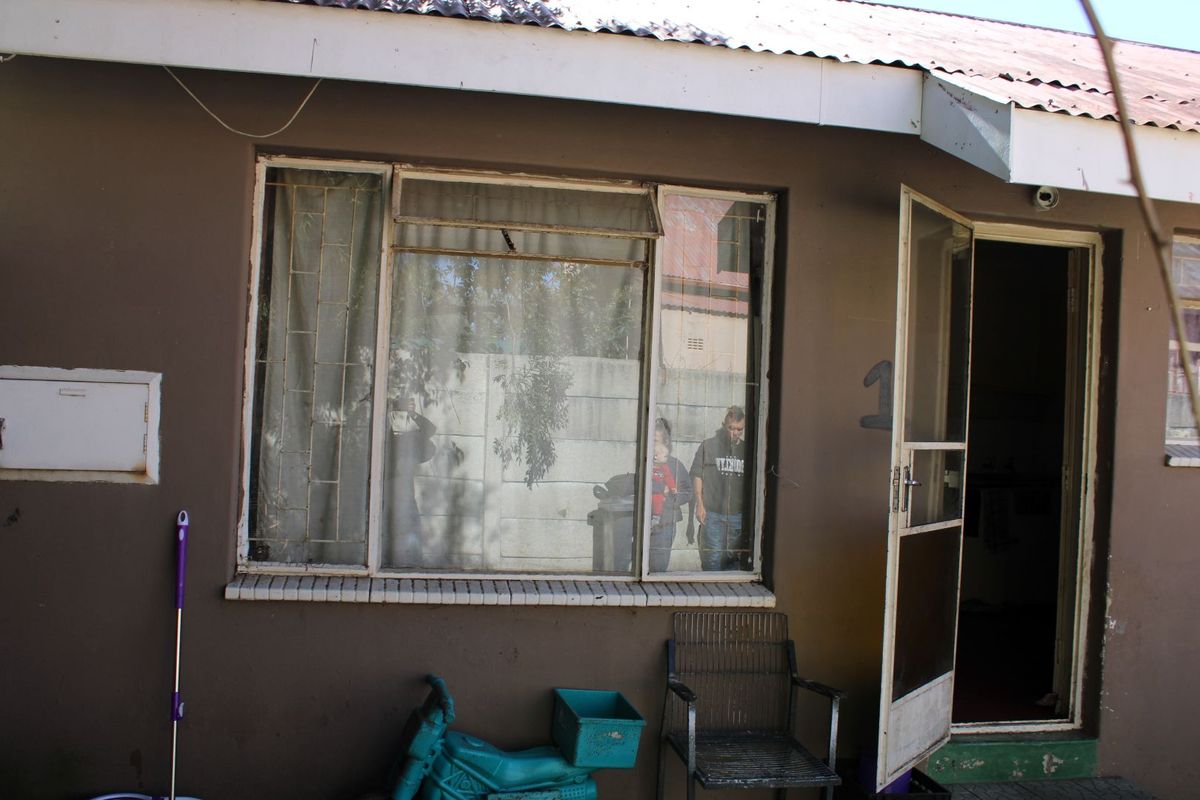 Rare Investment Gem in Nigel - Photo 2