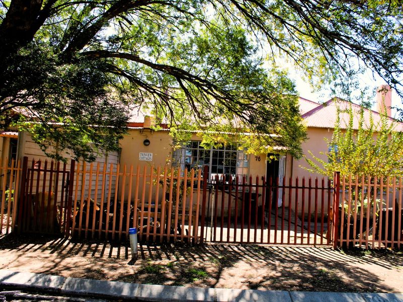 Rare Investment Gem in Nigel - Photo 1