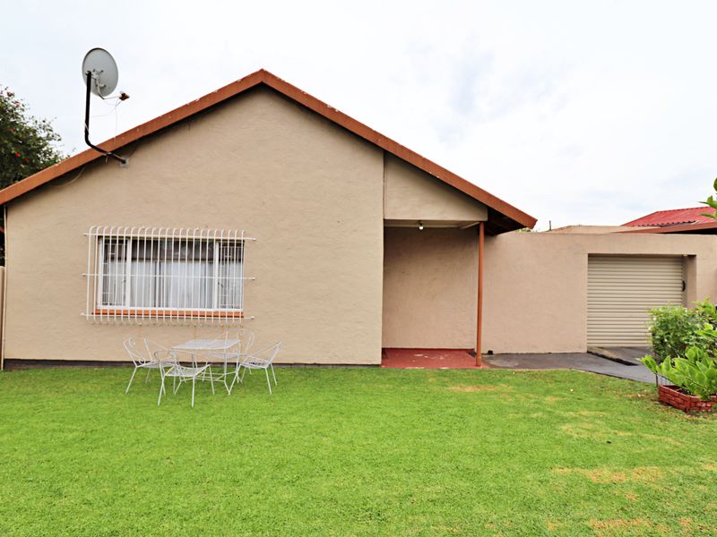 Home for Sale: Klopperpark Gem - Photo 2