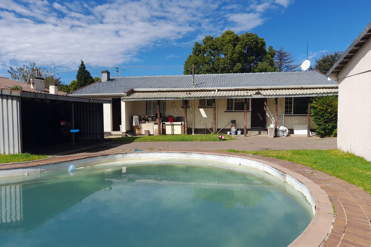 Freestanding For Sale In Johannesburg - Photo 4