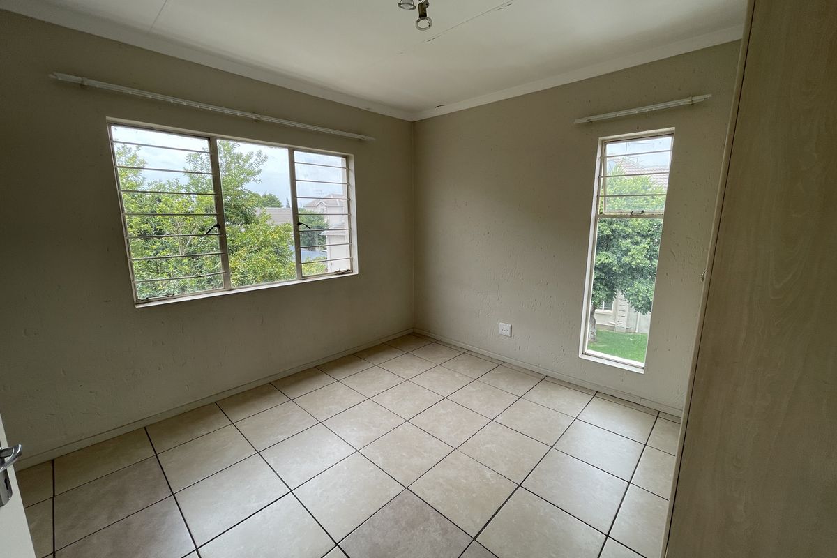 Effortless Living in a Secure, Modern Space - Photo 4