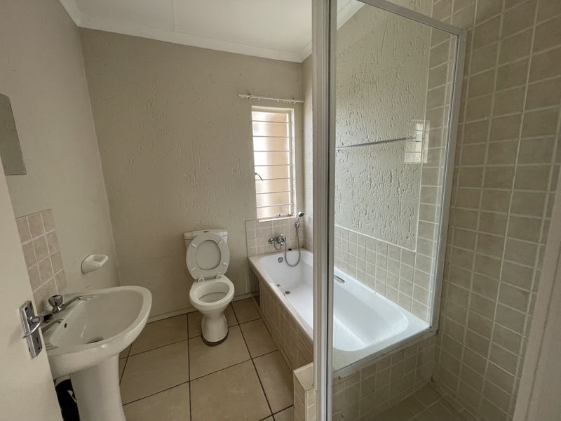 Effortless Living in a Secure, Modern Space - Photo 6