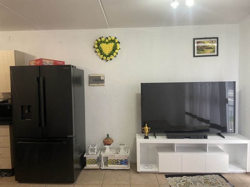 The Perfect Starter Home or Investment Opportunity - Photo 3