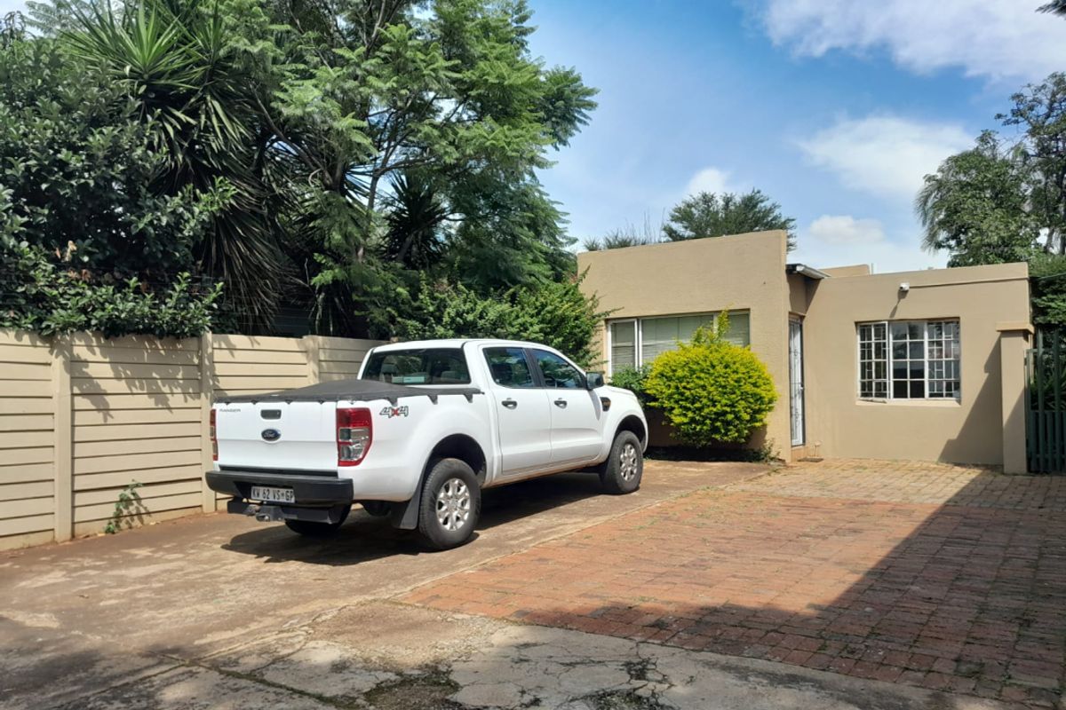 Family Home in Edendale, Edenvale! 🏠 - Photo 4