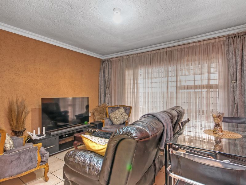 INVESTORS DREAM - Photo 9