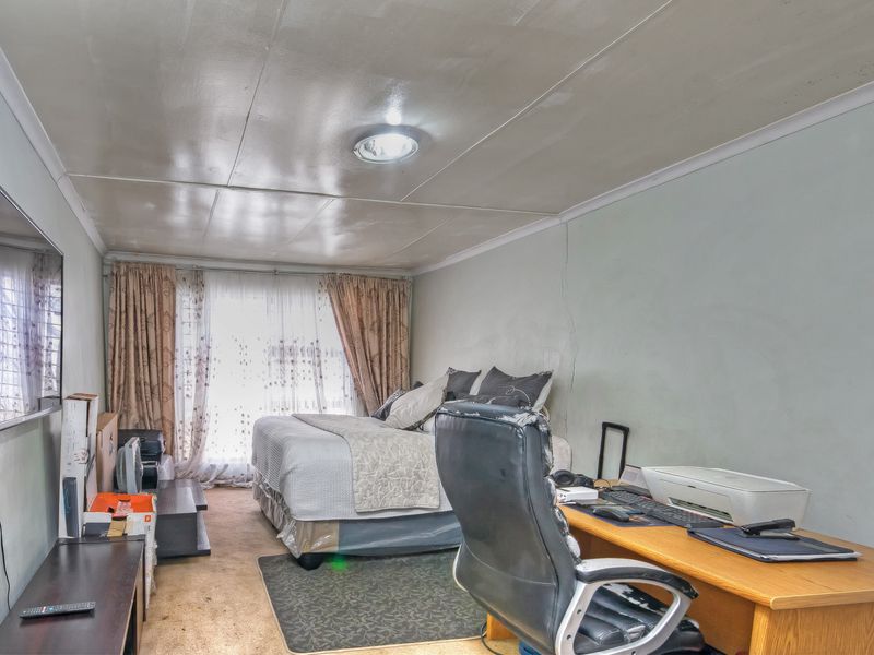 INVESTORS DREAM - Photo 8