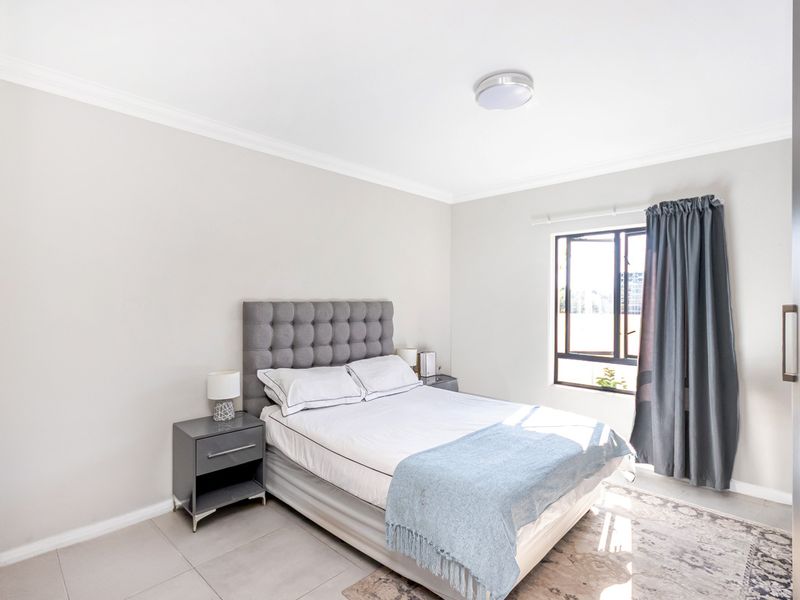 2 Bedroom 2 Bathroom apartment in Morningside Manor - Photo 10