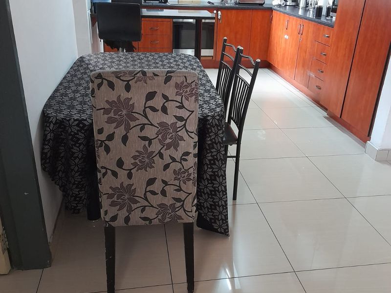 Modern, Secure & Move-In Ready | 3 Bedroom Townhouse in Rynsoord - Photo 3