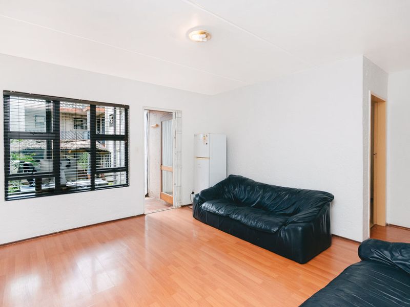 1 Bedroom Apartment in Auckland Park - Photo 6