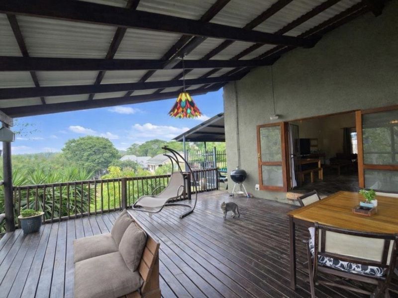 Tranquil Family Retreat with Scenic Views, Pool & Exceptional Space - Photo 7