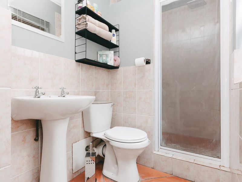 3 Bedroom Townhouse for sale in Pinehaven - Photo 8