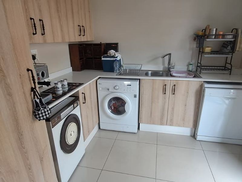 3 Bedroom Cluster For Sale in Brentwood Park - Photo 10
