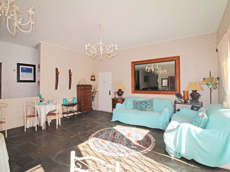 Established Guesthouse for Sale in Country Club - Photo 7