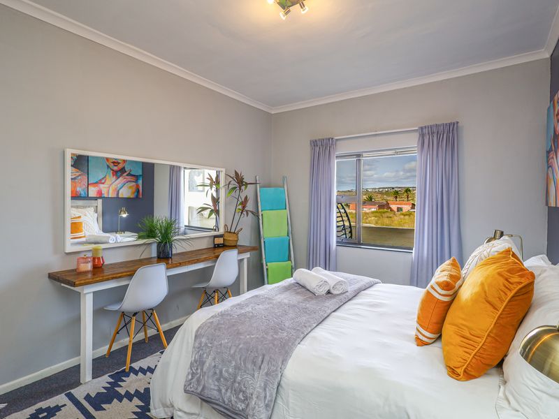 In the hub of Langebaan Action - Photo 10