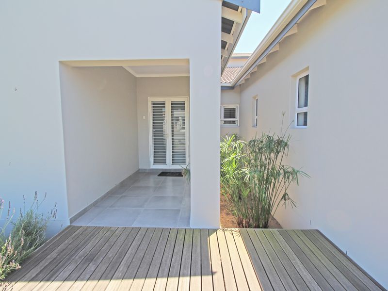 Amazing 4 Bedroom Home Just Listed. - Photo 3