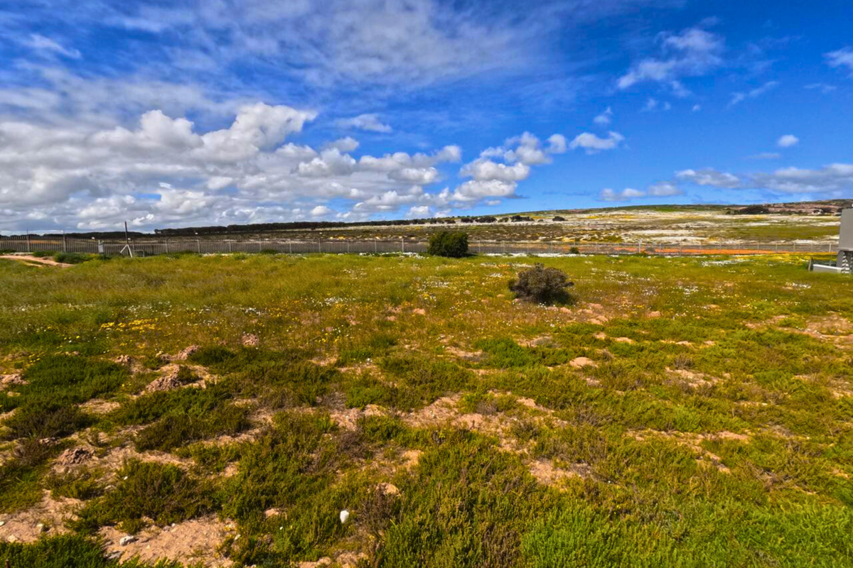 Plot & Approved Architectural Building Plan .CHARDON VILLAGE - Clubhouse section of Prestigious LCE. - Photo 2