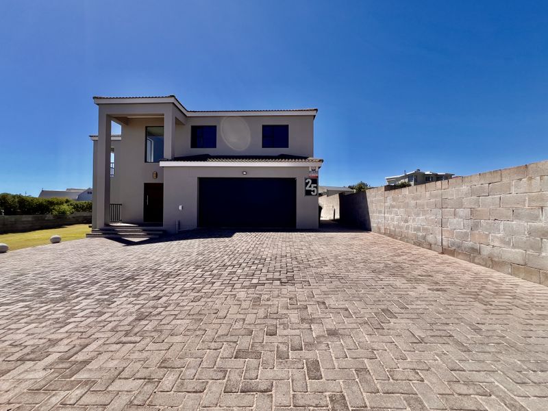 House For Sale In Langebaan - Photo 3