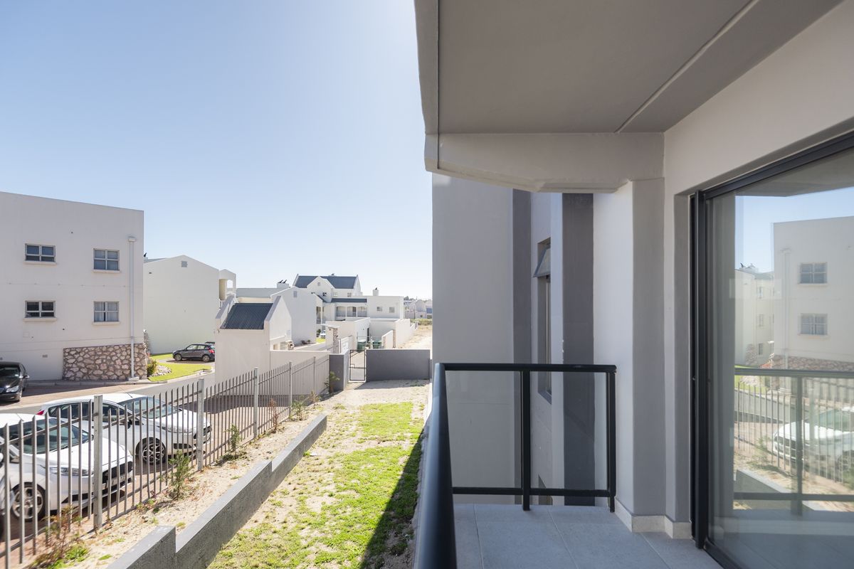 Modern Studio at Millenial Arch – Ideal Lifestyle & Investment - Photo 5