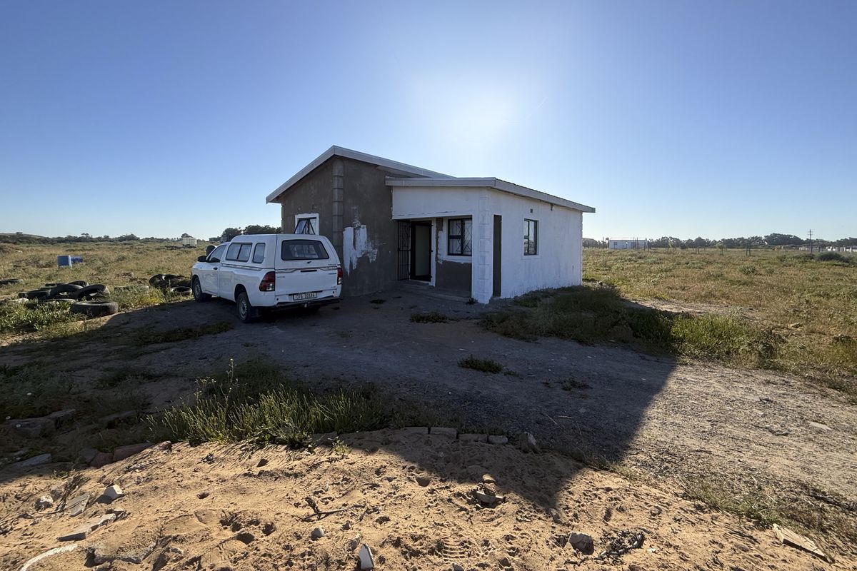 2.1 Hectare Smallholding in Vredenburg Rural - Photo 3
