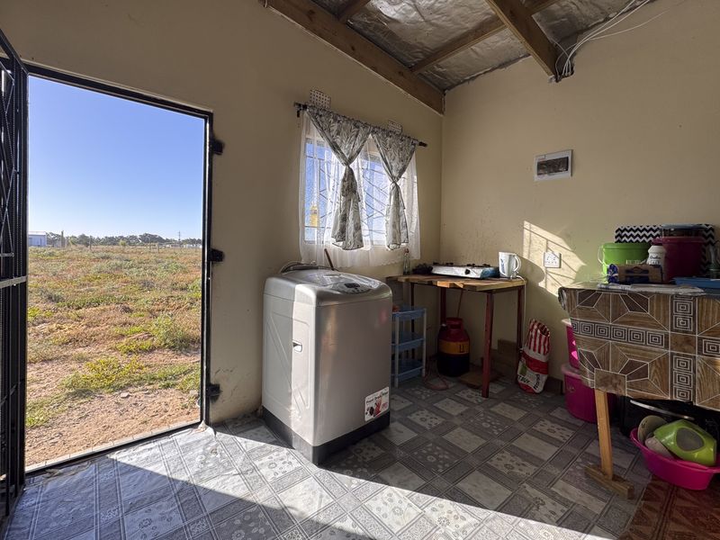 2.1 Hectare Smallholding in Vredenburg Rural - Photo 5