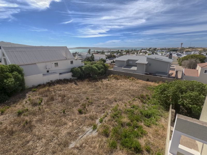 Exceptional Lagoon Views in Exclusive Myburgh Park – Your Luxury Canvas Awaits - Photo 2