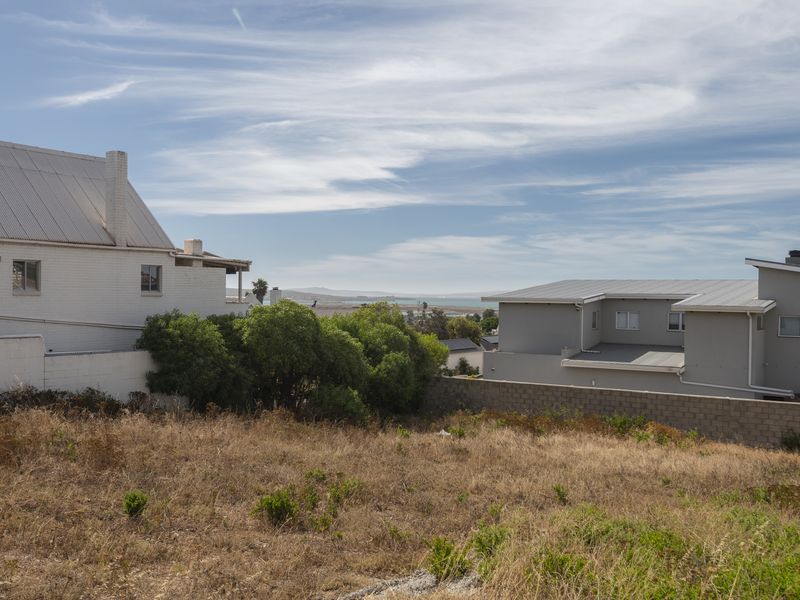 Exceptional Lagoon Views in Exclusive Myburgh Park – Your Luxury Canvas Awaits - Photo 5