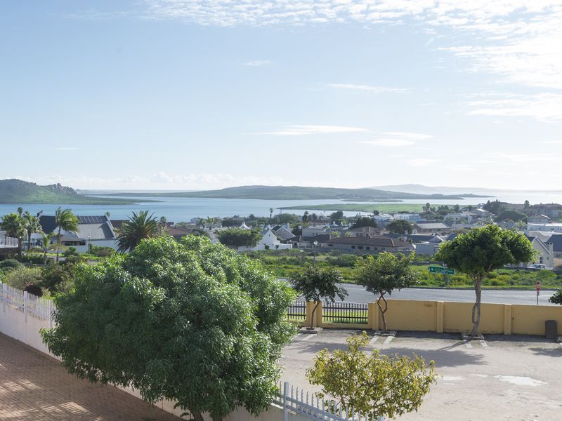 Ideal Apartment with Lagoon Views — Next to Topolino School! - Photo 3