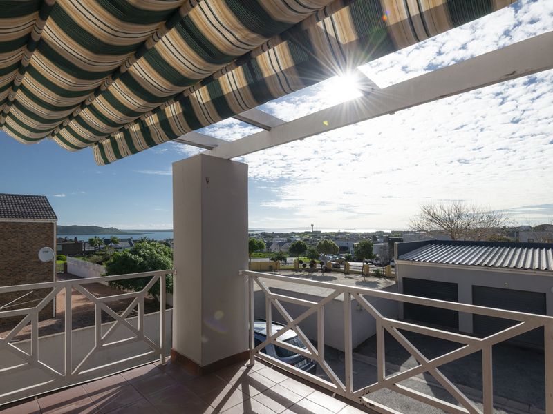 Ideal Apartment with Lagoon Views — Next to Topolino School! - Photo 4