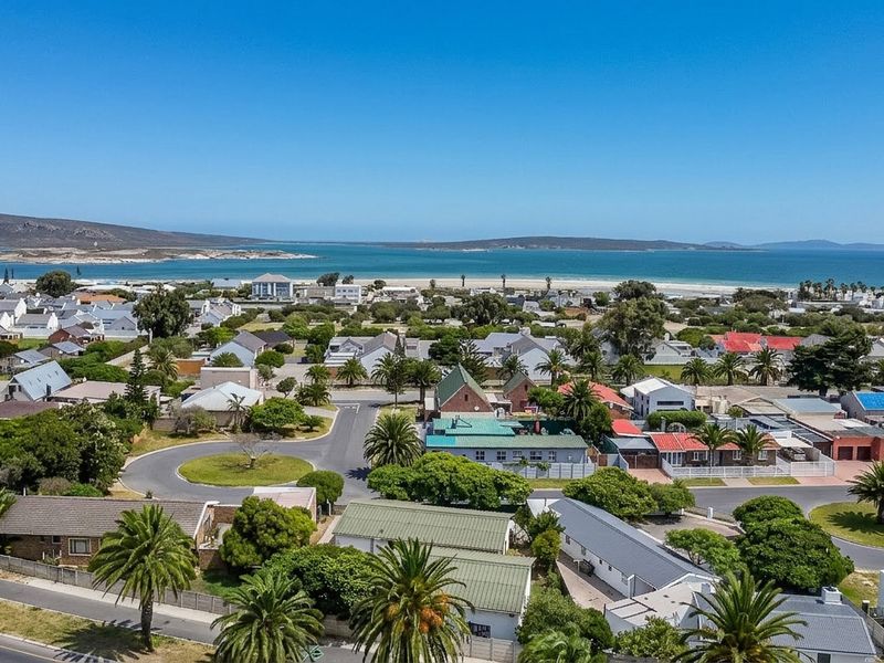 NEW RELEASE - 600m from the Beach - Photo 8