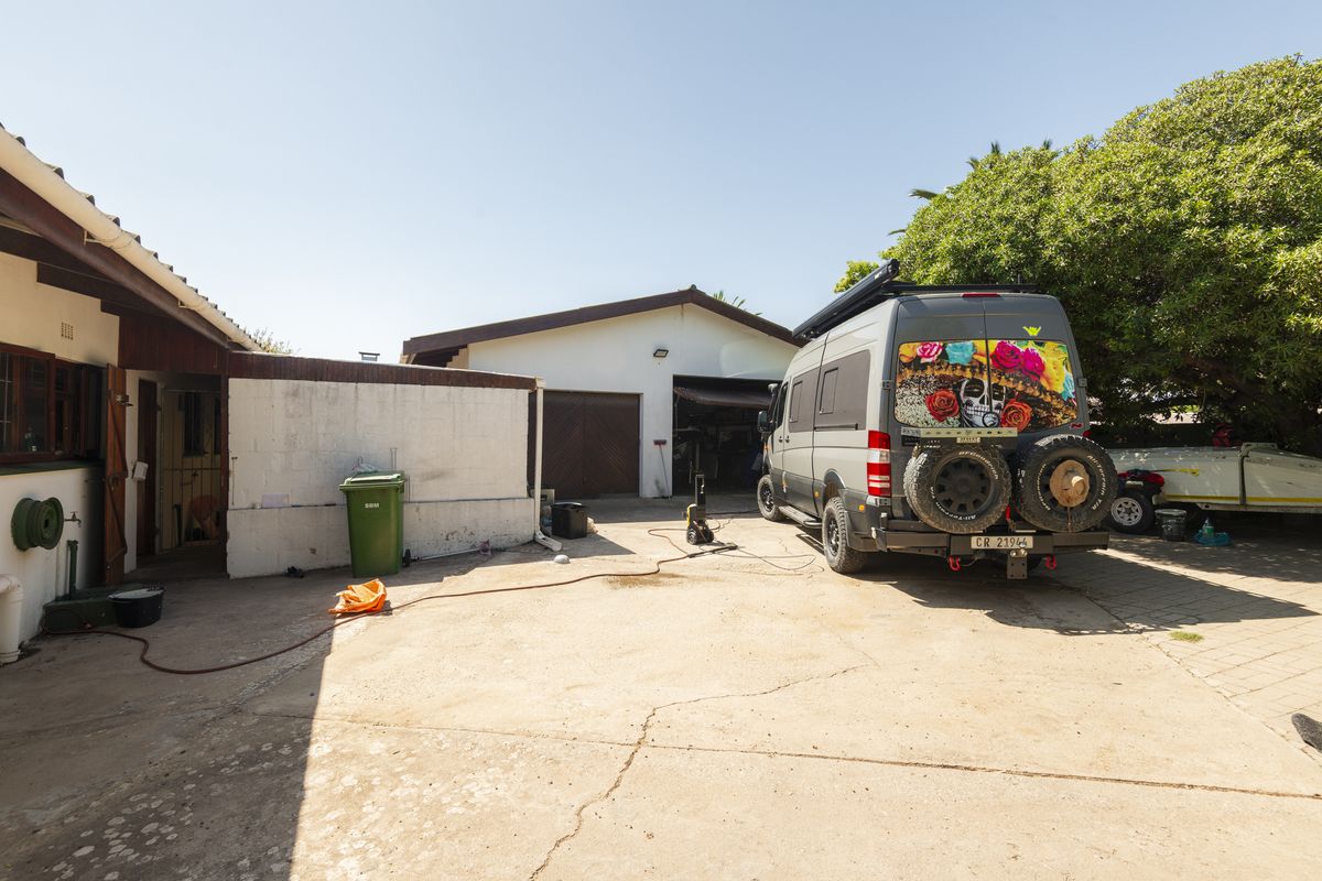 NEW RELEASE - 600m from the Beach - Photo 3