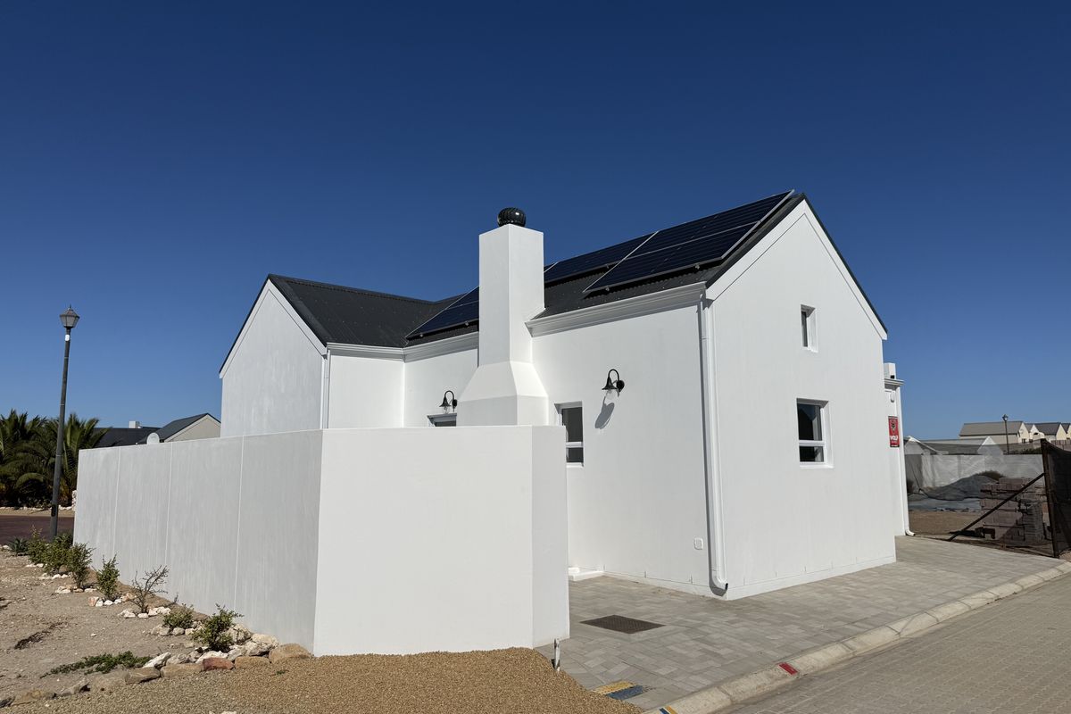 NEW DEVELOPMENT IN LAGUNA SANDS ESTATE - Photo 3