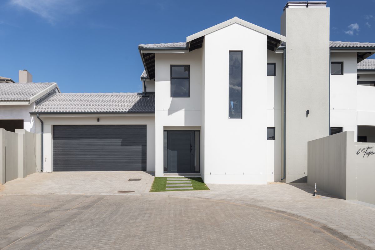 No Transfer Duty | Brand New Coastal Luxury | Double the Braai, Double the Lifestyle - Photo 5