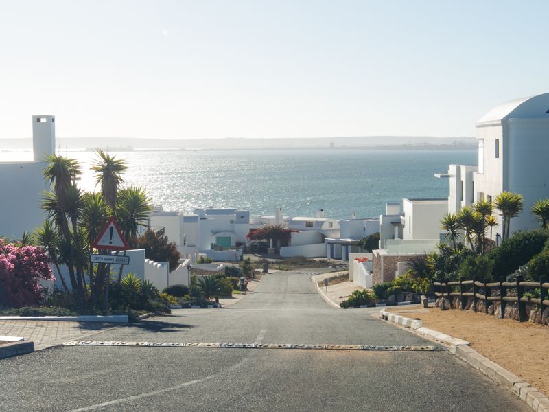 Purpose-Built, Accessible Home with Ocean & Club Mykonos Views in Paradise Beach - Photo 5