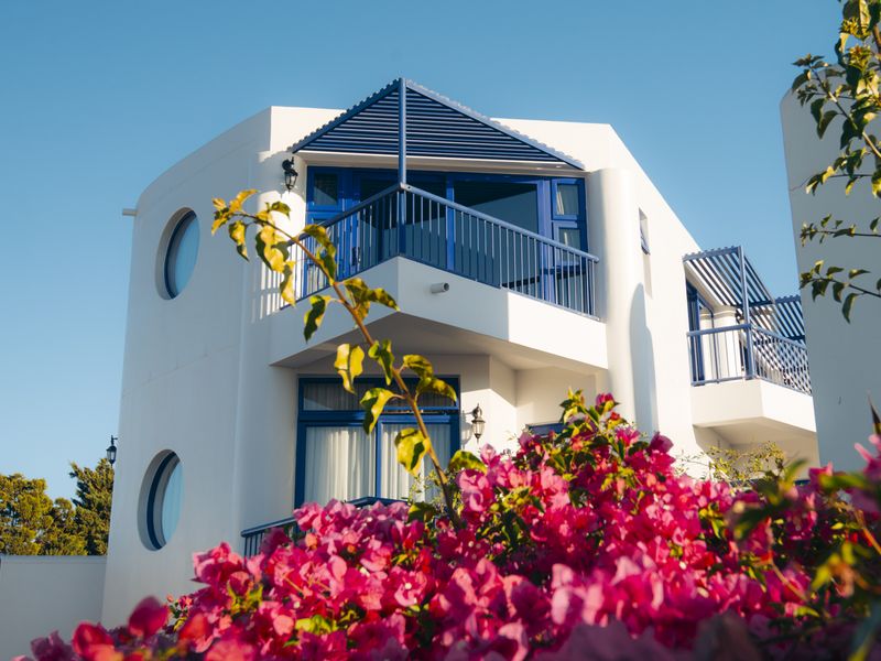 Purpose-Built, Accessible Home with Ocean & Club Mykonos Views in Paradise Beach - Photo 3