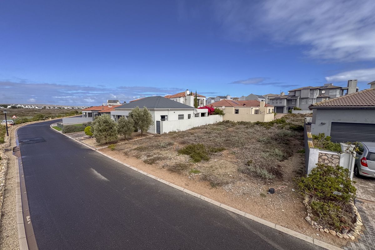 Prime Coastal Plot with Greenbelt Views – Build Your Dream Home in Calypso Estate - Photo 3