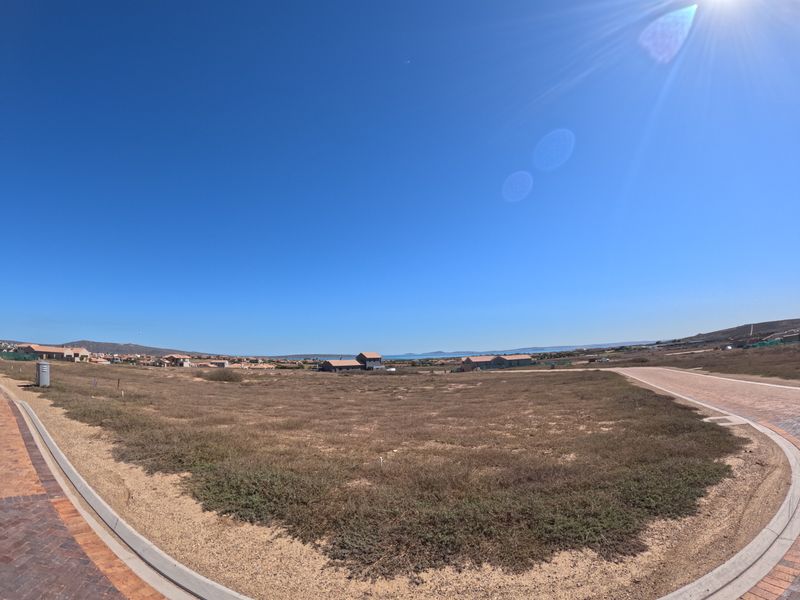 A Rare Jewel  in the Heart of  Le Juille  --> Langebaan Country Estate - Photo 4