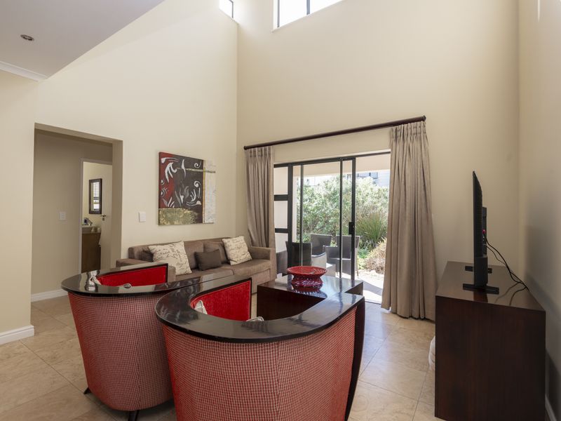Own Title Duplex - Photo 8