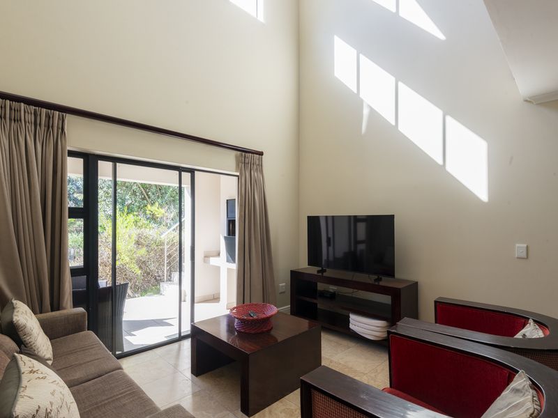 Own Title Duplex - Photo 9