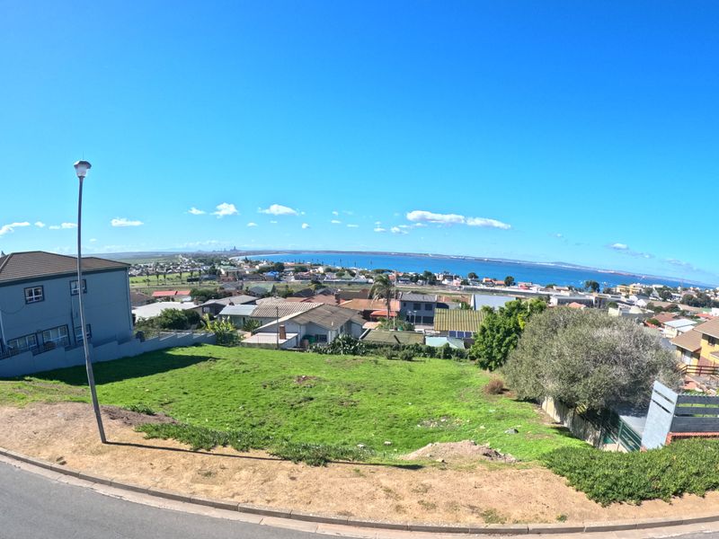 Build the Dream. Secure the Future   |   Wake Up to Harbour Views. - Photo 6