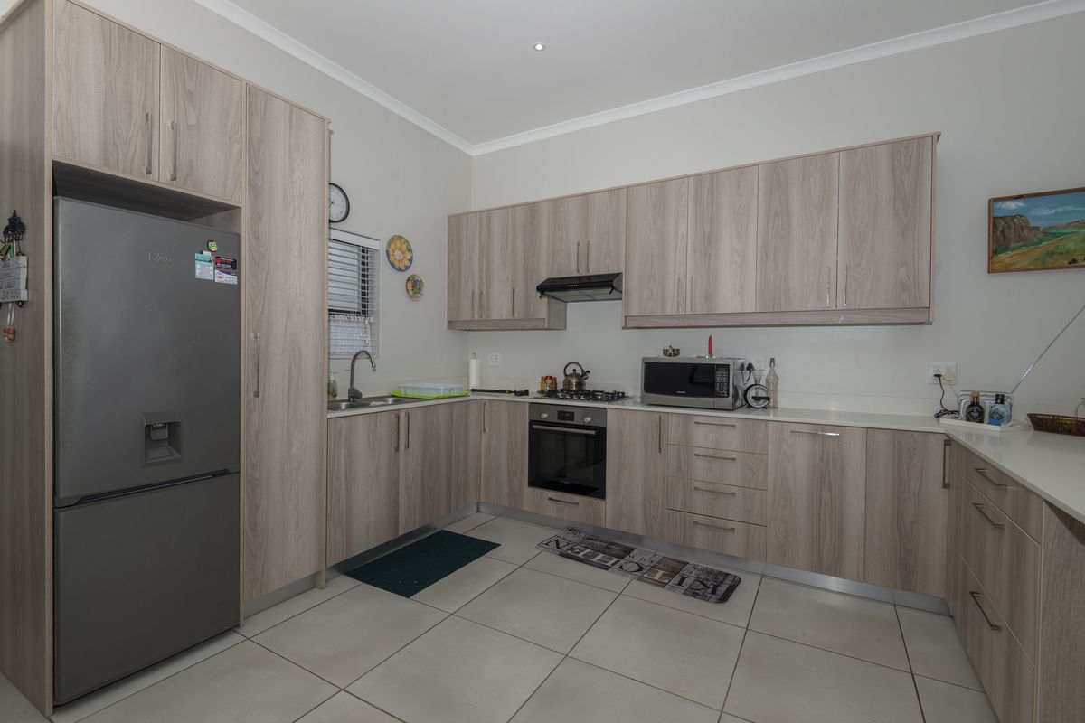 House For Sale In Langebaan - Photo 4