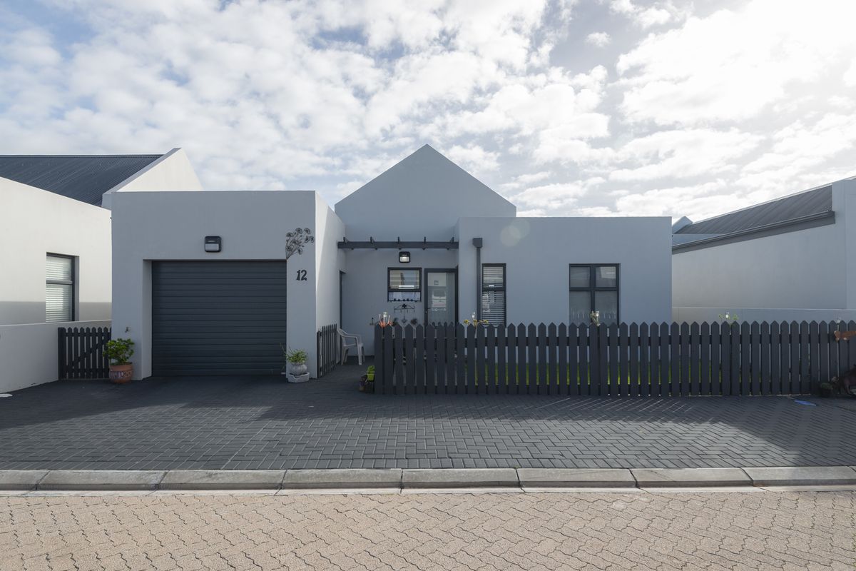 House For Sale In Langebaan - Photo 2
