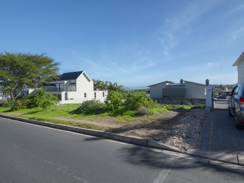 Exceptional Lagoon Views in Exclusive Myburgh Park – Your Luxury Canvas Awaits - Photo 6