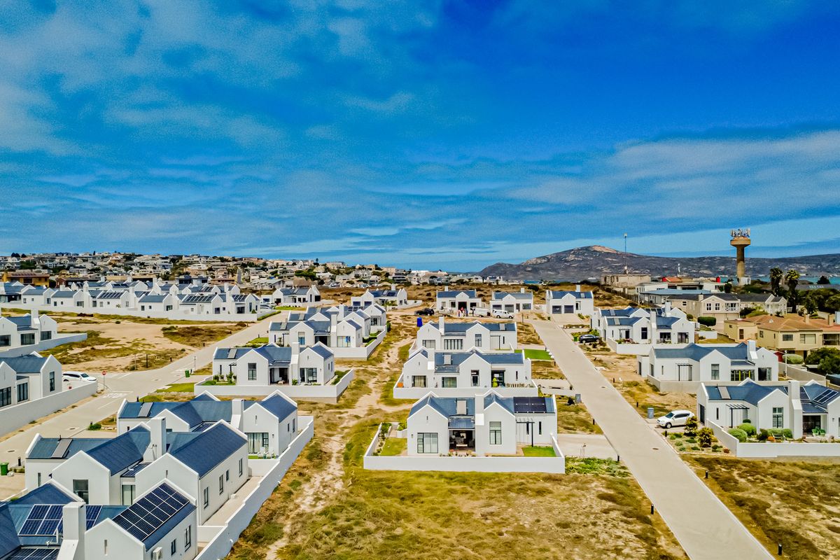 Discover Your Golden Years at Langebaan Manor - Photo 3