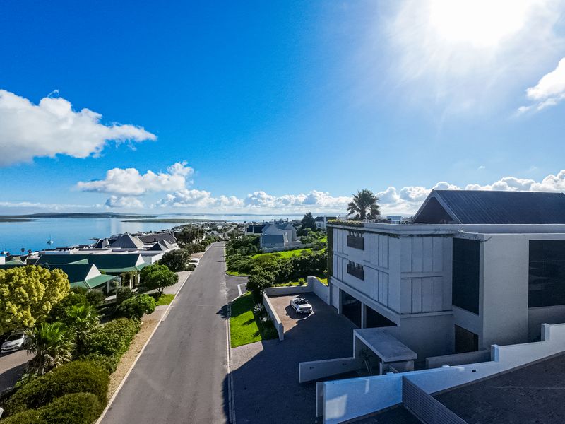 NEW RELEASE - exquisite location - Photo 2