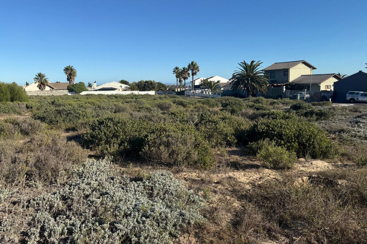 Prime Undeveloped Vacant Stand For Sale in Country Club, Langebaan. - Photo 4
