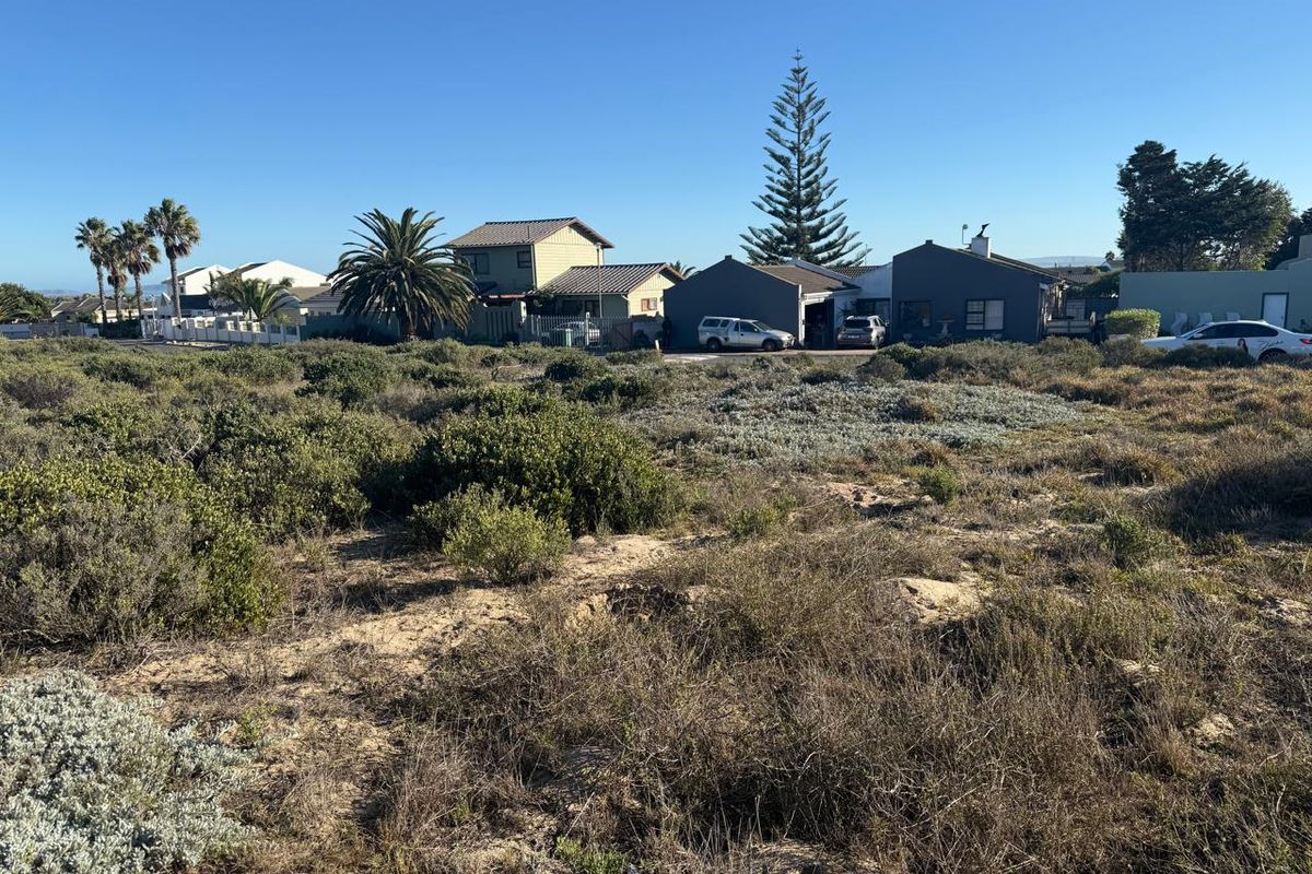 Prime Undeveloped Vacant Stand For Sale in Country Club, Langebaan. - Photo 3