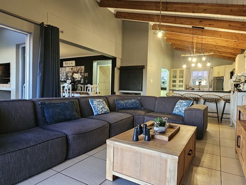 House For Sale In Langebaan - Photo 8