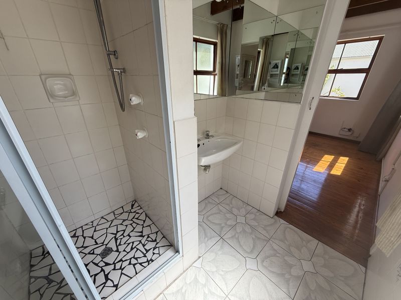 Spacious 3-Bedroom | 2-Bathroom Double-Storey Home | Langebaan - Photo 9